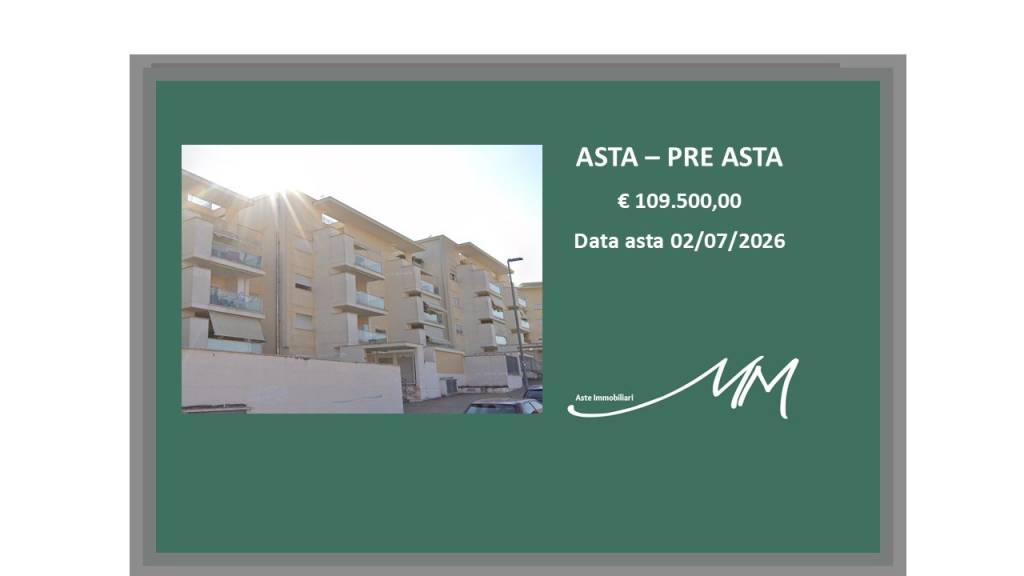 appartamento in vendita a Roma in zona Corviale