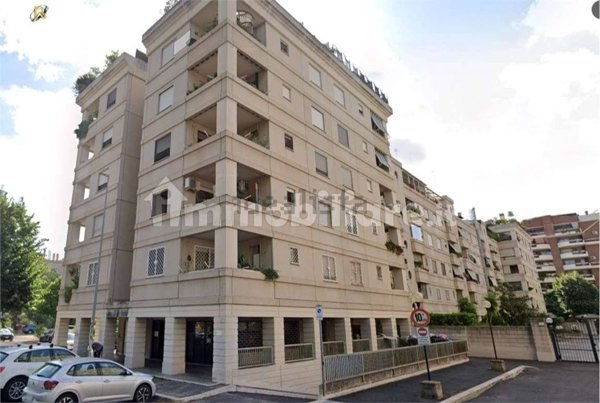 appartamento in vendita a Roma in zona Torrino