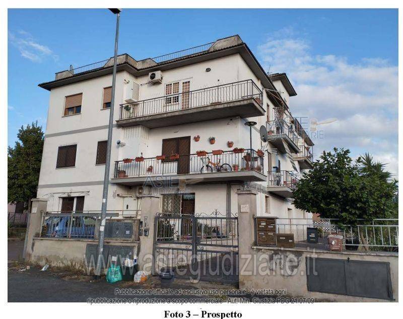 appartamento in vendita a Roma in zona Ponte di Nona