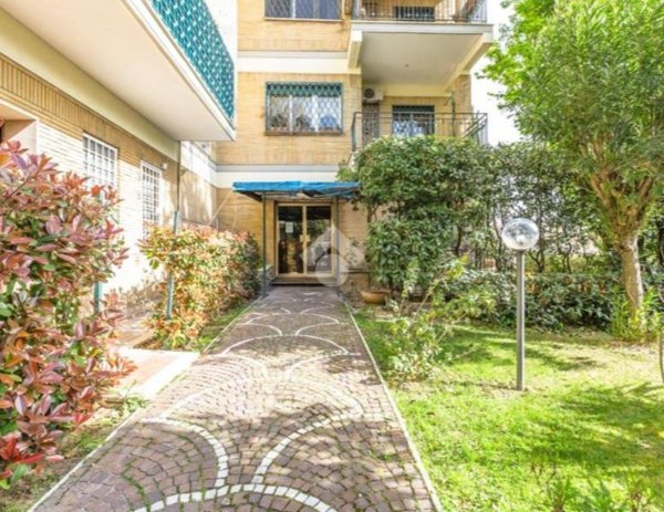 appartamento in vendita a Roma in zona Aurelio