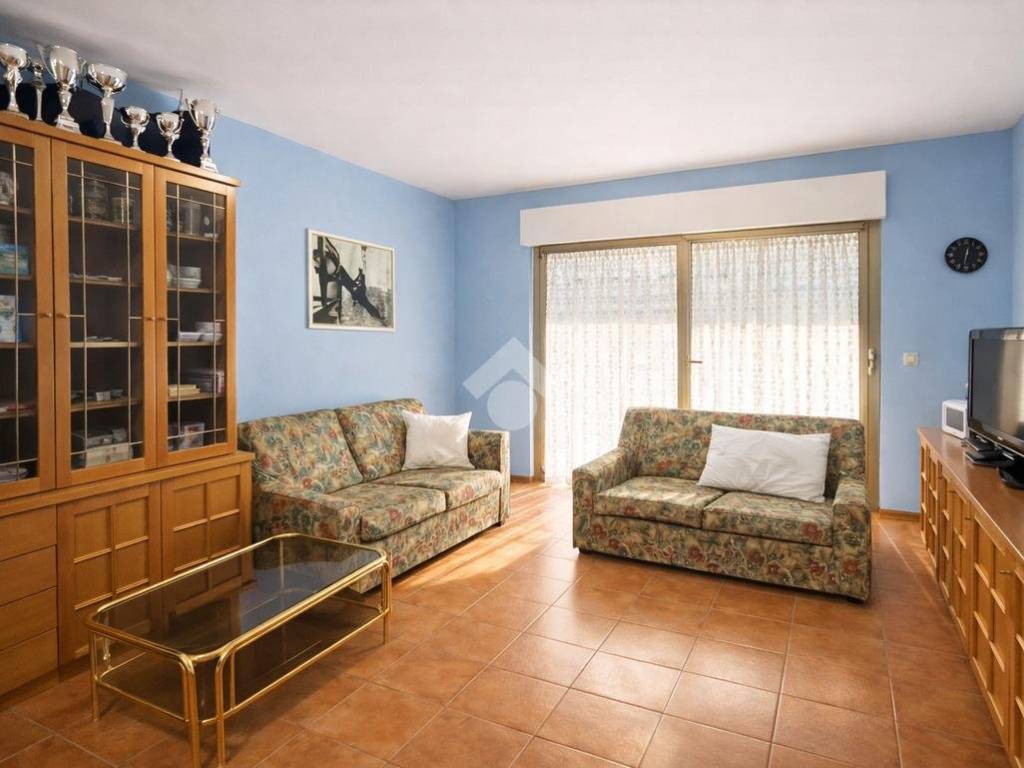 appartamento in vendita a Roma in zona Cinecittà