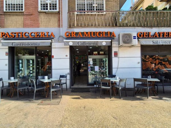 negozio in vendita a Roma in zona Aurelio