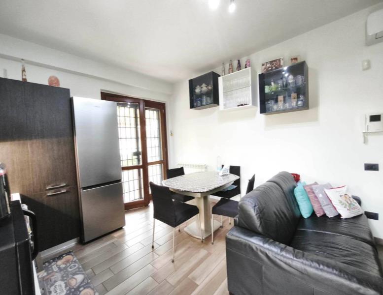 appartamento in vendita a Roma in zona Casalotti