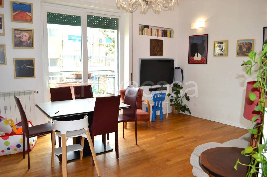 appartamento in vendita a Roma in zona Monte Sacro/Talenti