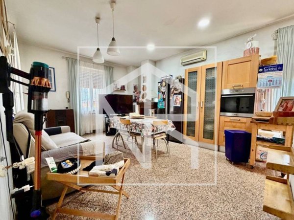 appartamento in vendita a Roma in zona Ponte di Nona