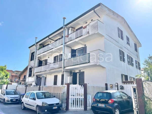 appartamento in vendita a Roma in zona Borghesiana