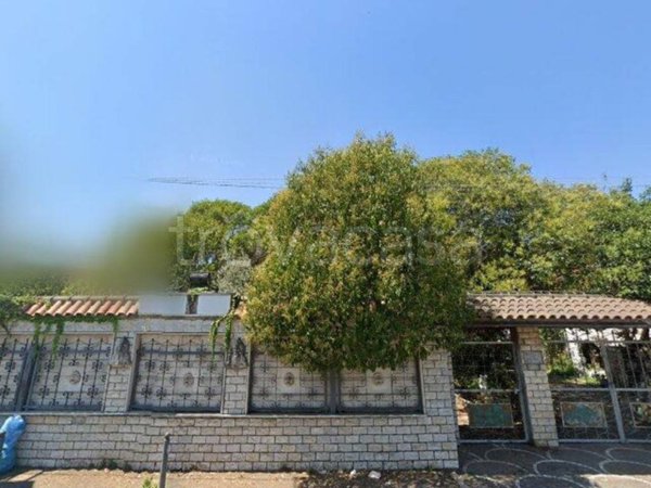 appartamento in vendita a Roma in zona Infernetto