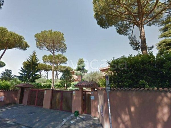 casa indipendente in vendita a Roma in zona Spinaceto
