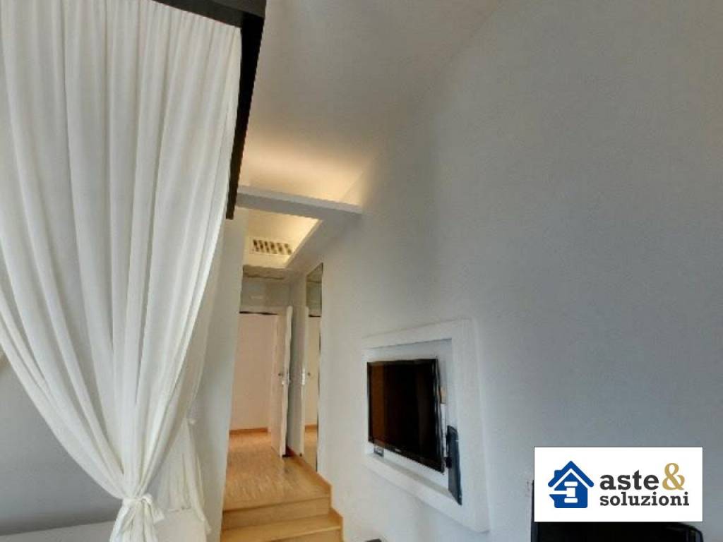 appartamento in vendita a Roma in zona Esquilino