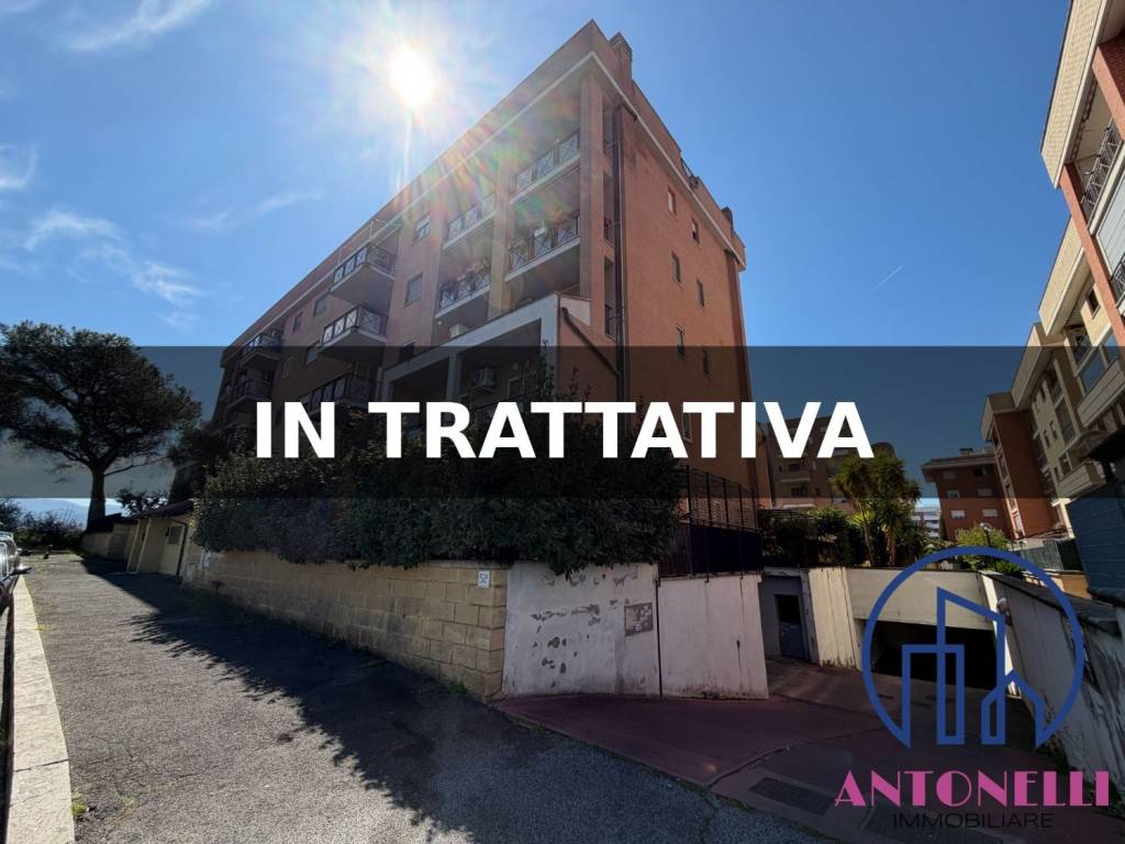 appartamento in vendita a Roma in zona Romanina