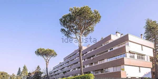 appartamento in vendita a Roma in zona EUR