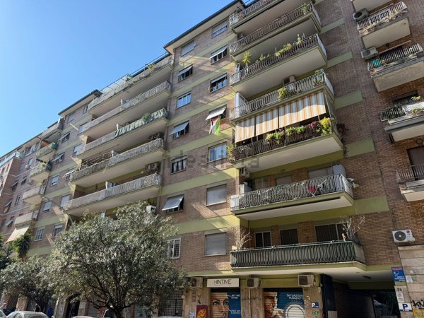 appartamento in vendita a Roma in zona Don Bosco