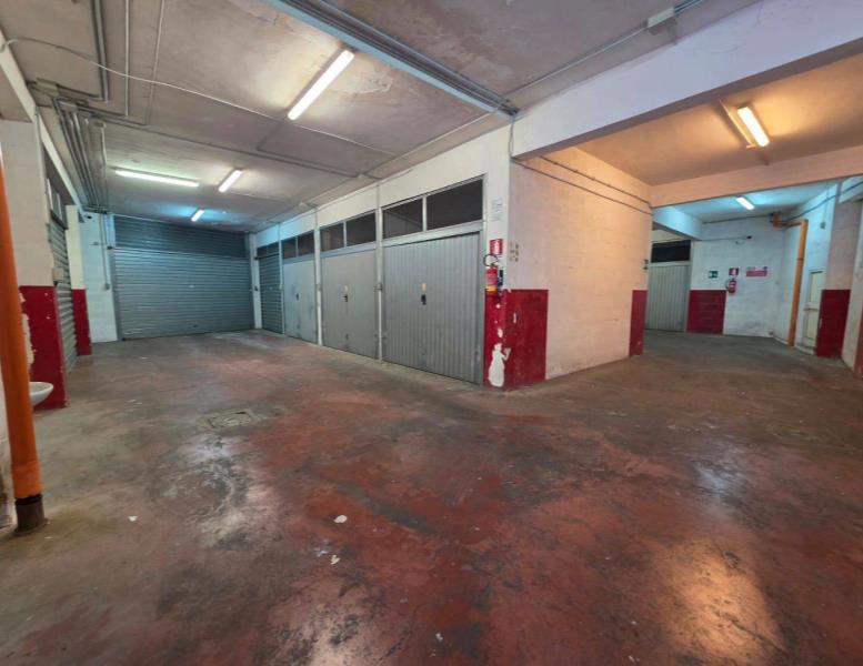 locale di sgombero in vendita a Roma