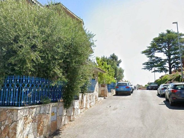 casa indipendente in vendita a Roma in zona Torrevecchia