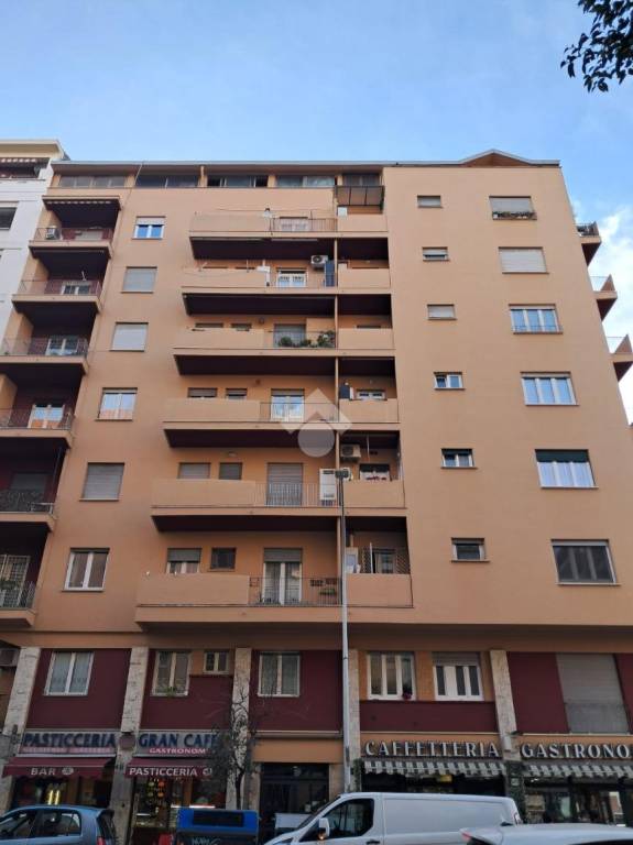 appartamento in vendita a Roma in zona Prenestino-Labicano