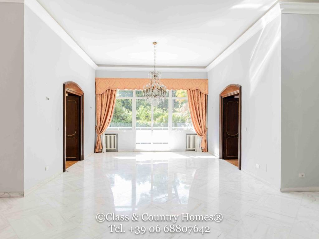 appartamento in vendita a Roma in zona Rione di Ponte