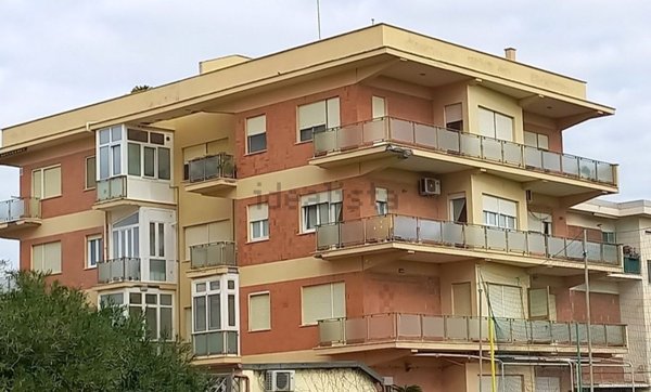 appartamento in vendita a Roma in zona Ostia