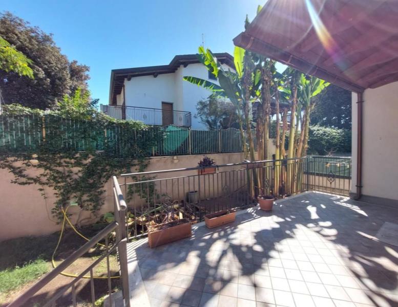 casa indipendente in vendita a Roma in zona Cesano