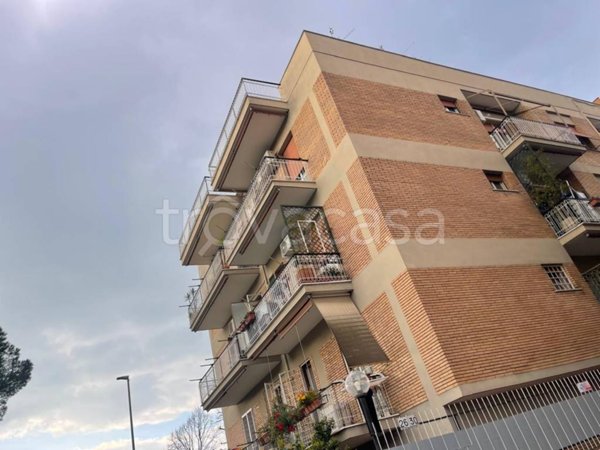 appartamento in vendita a Roma in zona Torrevecchia