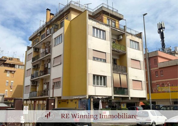 appartamento in vendita a Roma in zona Prenestino-Centocelle