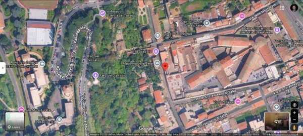 casa indipendente in vendita a Roma in zona Trastevere