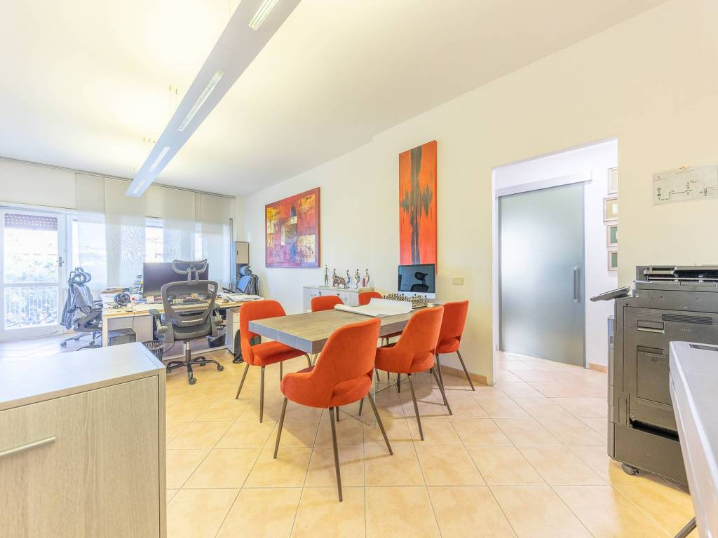 appartamento in vendita a Roma in zona Ostia