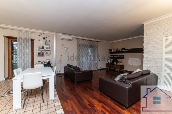 appartamento in vendita a Roma in zona Finocchio