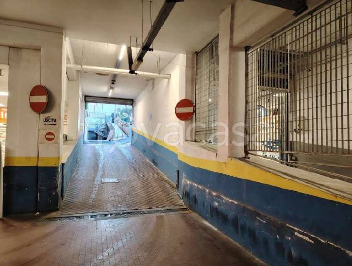 negozio in vendita a Roma in zona Salario