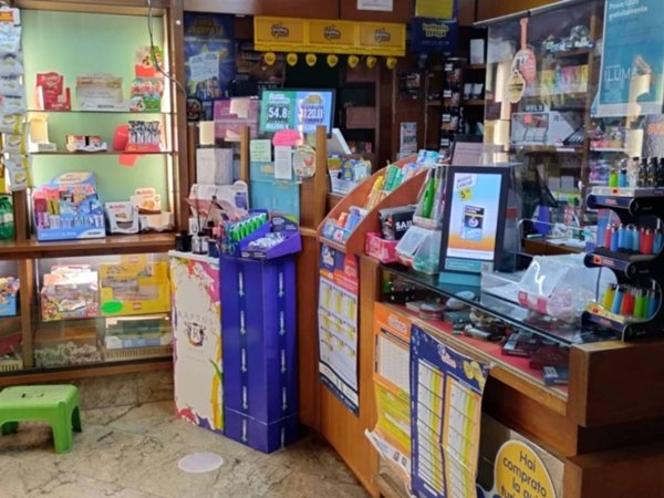 negozio in vendita a Roma