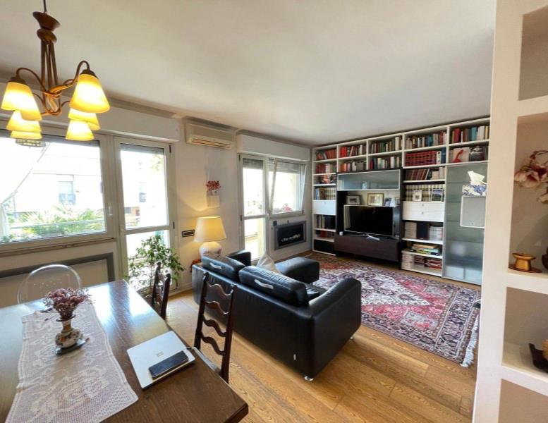 appartamento in vendita a Roma in zona Ardeatino