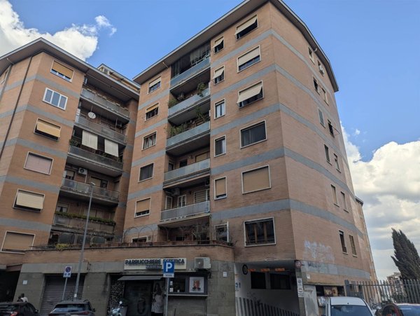 appartamento in vendita a Roma in zona Aurelio