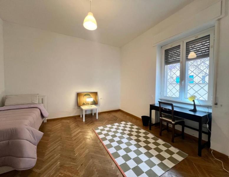 appartamento in vendita a Roma in zona Appio Latino