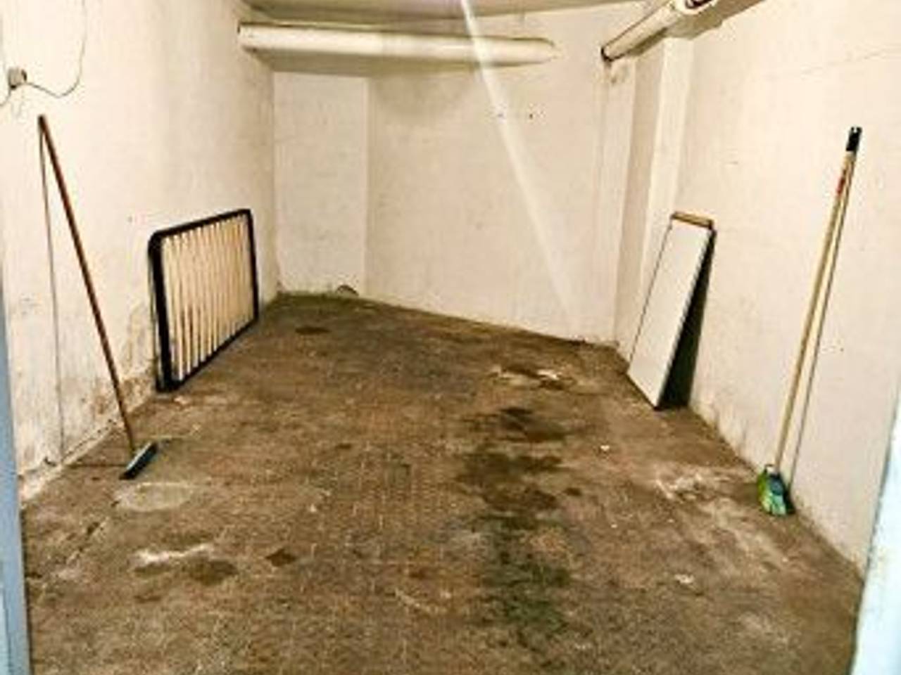 negozio in vendita a Roma in zona Ostia