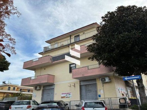 appartamento in vendita a Roma in zona Tor Bella Monaca