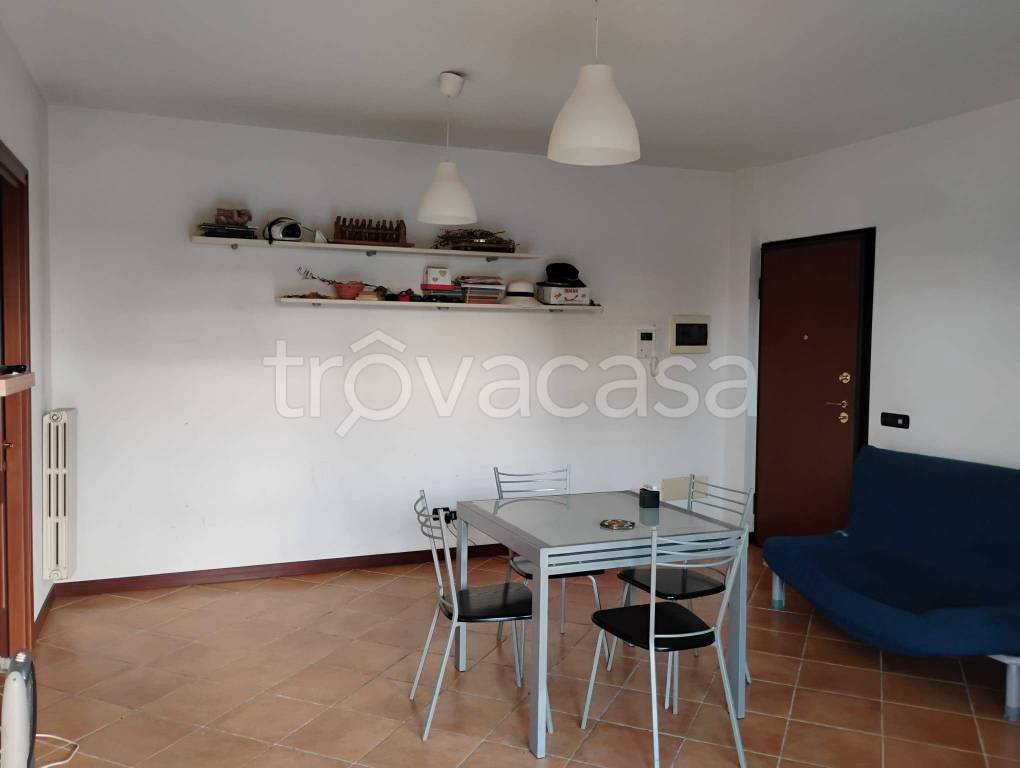 appartamento in vendita a Roma in zona Acilia