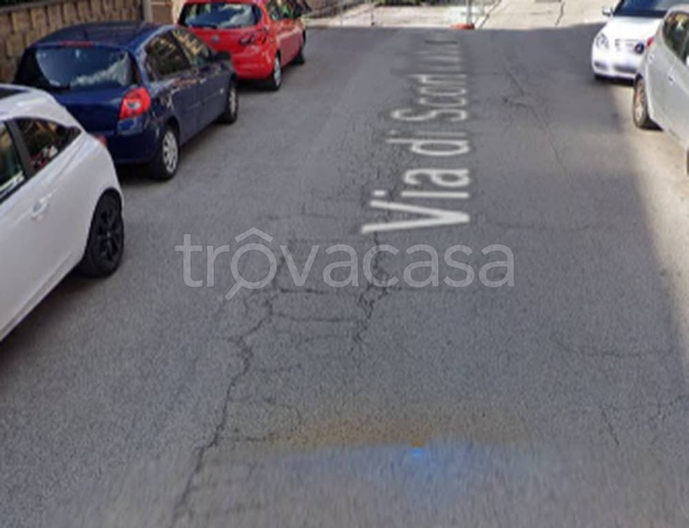 terreno edificabile in vendita a Roma in zona San Basilio