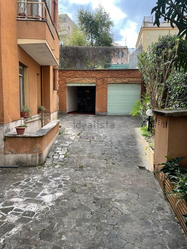 appartamento in vendita a Roma in zona Monte Sacro/Talenti