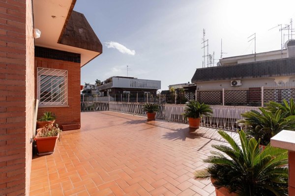 appartamento in vendita a Roma in zona Monte Sacro/Talenti