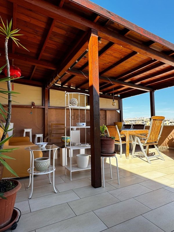 appartamento in vendita a Roma in zona Prenestino-Centocelle