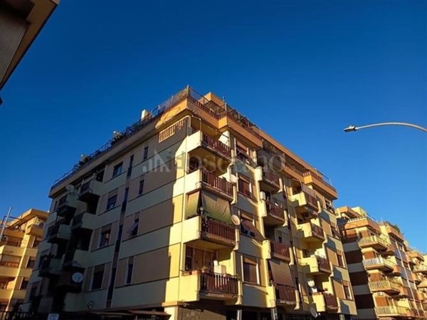 appartamento in vendita a Roma in zona Ostia