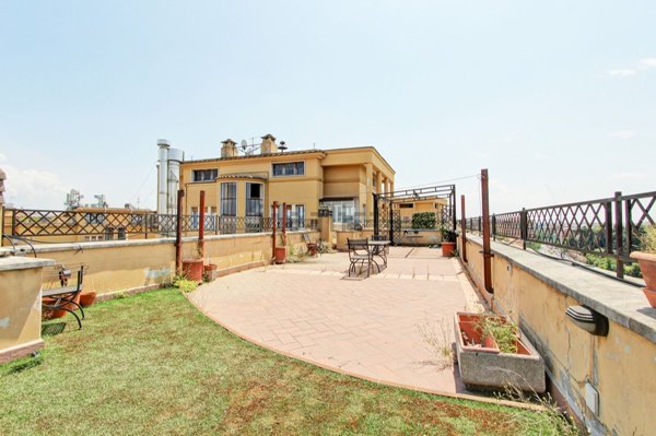 appartamento in vendita a Roma in zona Nomentano