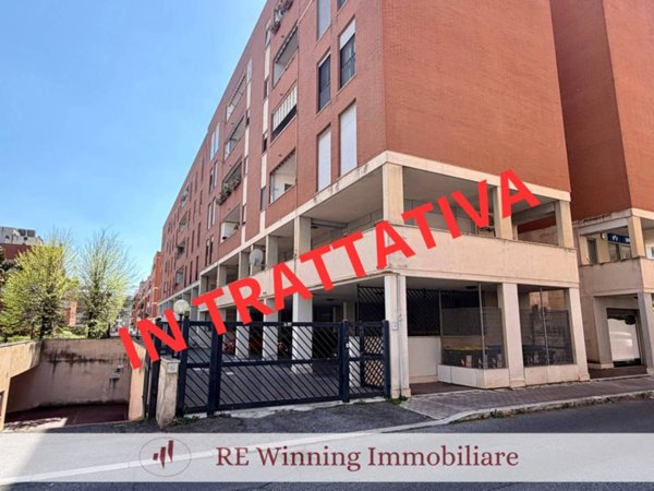 appartamento in vendita a Roma in zona Casal Monastero
