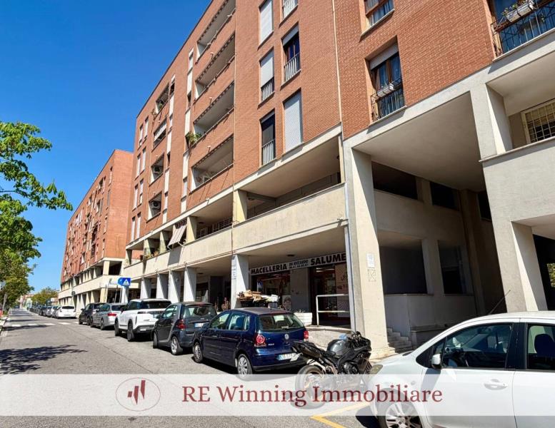 appartamento in vendita a Roma in zona Casal Monastero
