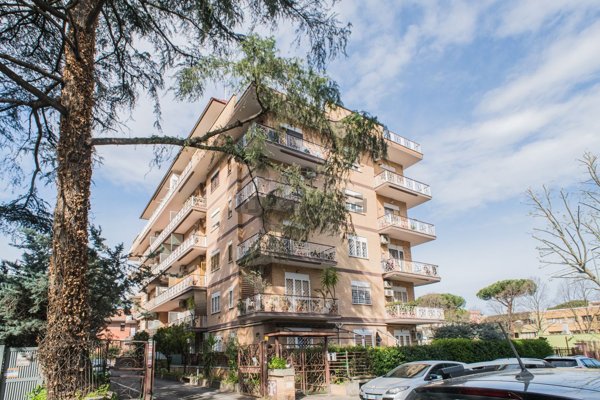 appartamento in vendita a Roma in zona Alessandrino