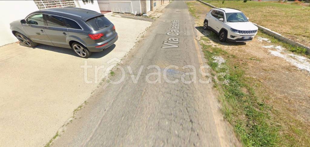 terreno edificabile in vendita a Roma in zona Finocchio