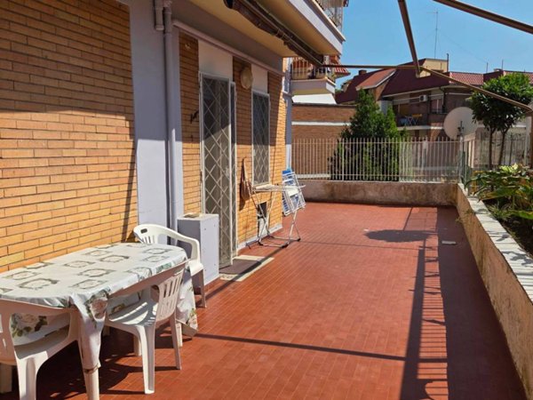 appartamento in vendita a Roma in zona Torrevecchia