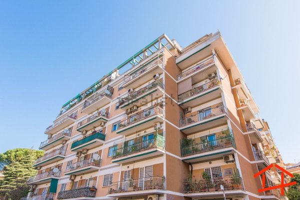 appartamento in vendita a Roma in zona Gianicolense
