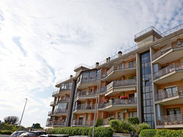 appartamento in vendita a Roma in zona Casalotti