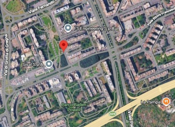 locale commerciale in vendita a Roma in zona Collatino