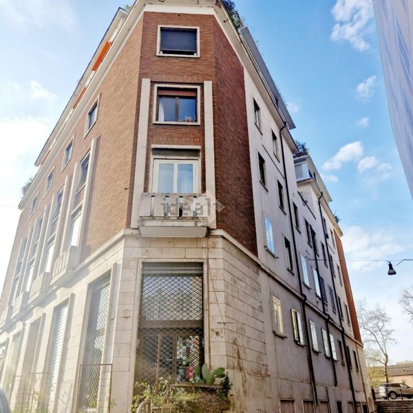 appartamento in vendita a Roma in zona Rione di Ponte